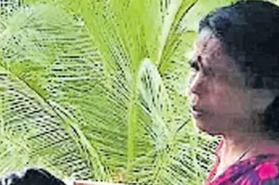 This Kerala Woman Takes Care Of Crows Like Her Children