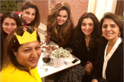 Unseen Picture of Alia Bhatt with Ranbir Kapoor's Mother Neetu Kapoor is All Things Love