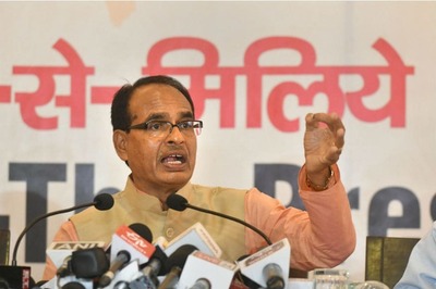 Congress' 'Chowkidar Chor Hai' Slogan Seems to Have Backfired, Says Shivraj Singh Chouhan