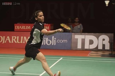 Saina, Sindhu progress to second round of Australian Super Series