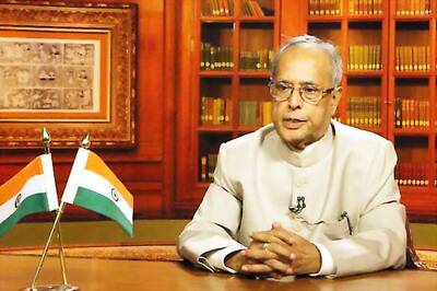 Alumni can contribute in institution's development: President Pranab Mukherjee