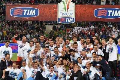 Napoli win fifth Italian Cup on violent Rome night