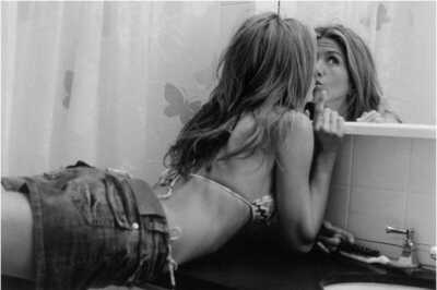 Jennifer Aniston's Sultry Post on Self-love is Taking Over the Internet, See Pic