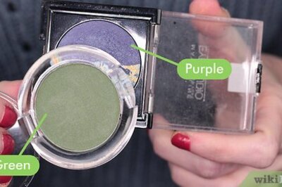 How to Color Block Eye Makeup