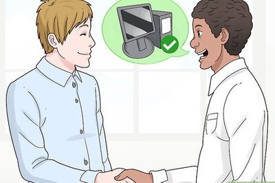 How to Hire a Job Recruiter