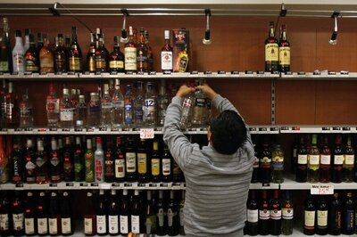 Restaurant, Bars, Pubs in Karnataka Allowed to Sell Liquor Amid Lockdown as Takeaway