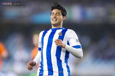 Real Sociedad, Villarreal win to stay in European hunt