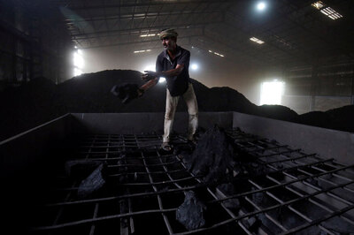 Some Coal Utilities May Miss Emission Goals, Risk Shutdowns, Says CEA