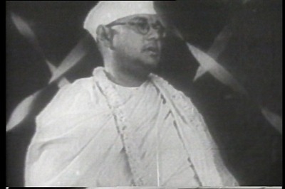 Website releases papers detailing day before Bose plane crash