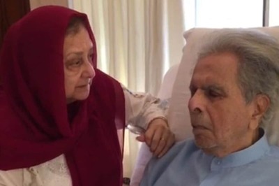 Dilip Kumar's Representative Gives Health Update on Actor, Shares Picture With Saira Banu