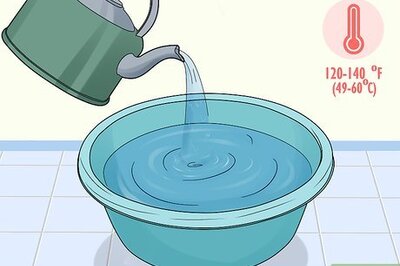 How to Stretch Athletic Pants