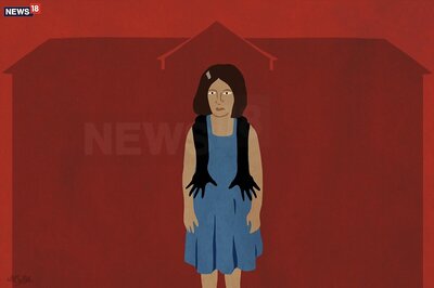 Man Rapes Minor Girl Under Pretext of Offering Cure Through Exorcism in Telangana; Thrashed by Activists