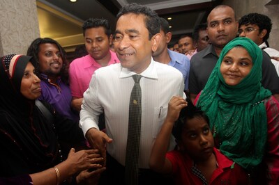 Maldives President escapes unhurt in boat explosion