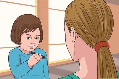 How to Teach Toddlers Their Colors