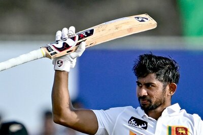 SL vs NZ, 1st Test: Ton-up Kamindu Mendis Keeps Sri Lanka Afloat at 302/7 at Stumps on Day 1