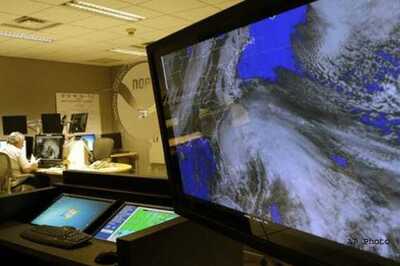 Hurricane Sandy grounds thousands of flights