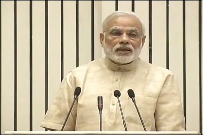 Government won't promulgate land ordinance but include 13 points to reform land law: Modi
