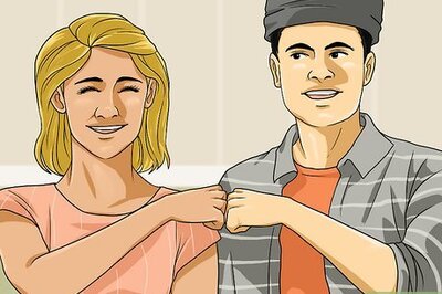 How to Attract an Aquarius Man As a Sagittarius Woman