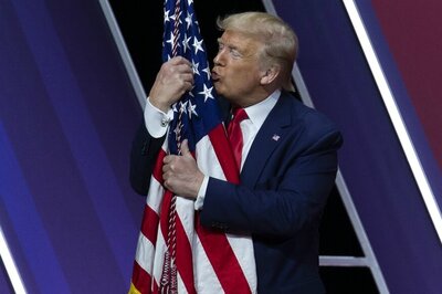Trump Defiant as White House is Rebuked for Coronavirus 'Mess'
