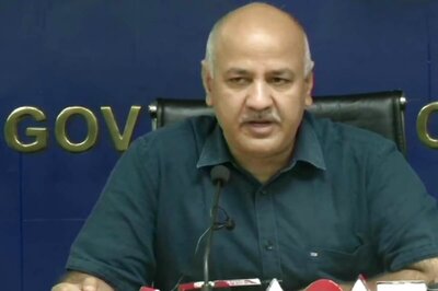 Delhi Deputy CM Manish Sisodia Tests Positive for Covid-19, Isolates Himself