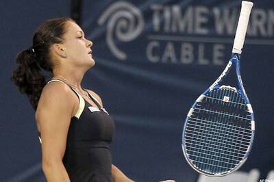 Radwanska through to Carlsbad finals