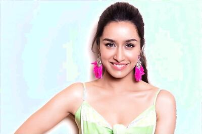 Shraddha Kapoor Reveals What's on Her Phone in This Fun Game