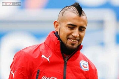Bayern Munich confirm deal to sign Juventus midfielder Arturo Vidal
