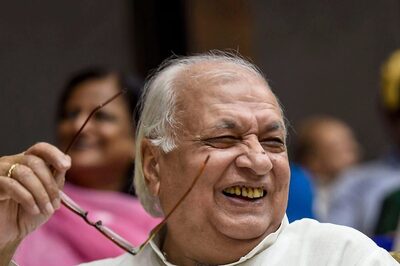 SFI Puts Up Unwelcoming Banners Against Kerala Guv in Ponnani Ahead of His Visit