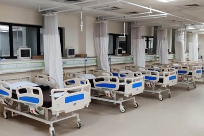 Eight Months Into the Coronavirus Pandemic, ICU Hospital Beds Still a Tall Order