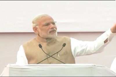 PM for indigenous manufacturing to cut defence budget by 50%