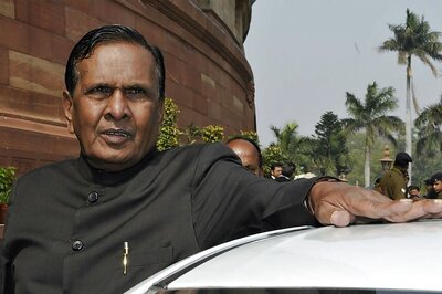 Samajwadi Party MP Beni Prasad Verma Attacks RSS Over Gandhi's Assassination