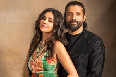 Happy Birthday Farhan Akhtar: Heartwarming Photos and Videos of the Actor with Wife Shibani Dandekar