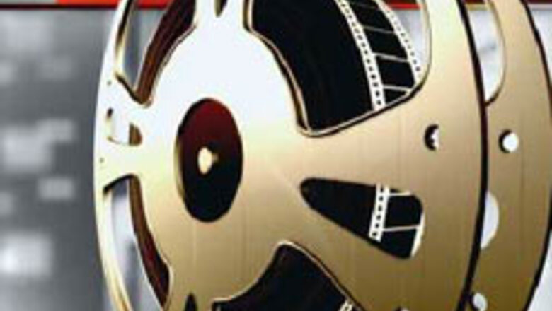 Pak film industry scared of Bollywood