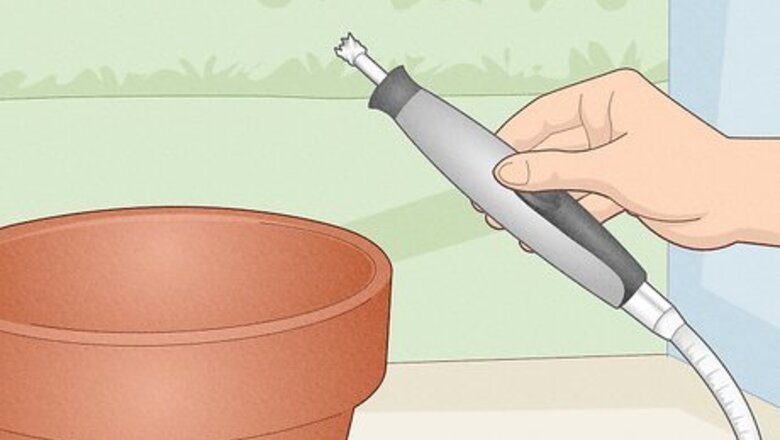 How to Cut a Terracotta Pot