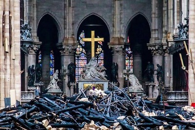 Young, Pregnant Urged to Take Blood Tests for Lead After Notre-Dame Fire