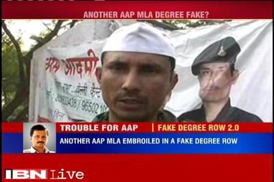 AAP MLA Surender Singh issued notice over fake degree