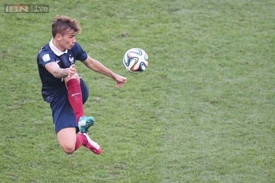 Atletico Madrid sign France winger Antoine Griezmann