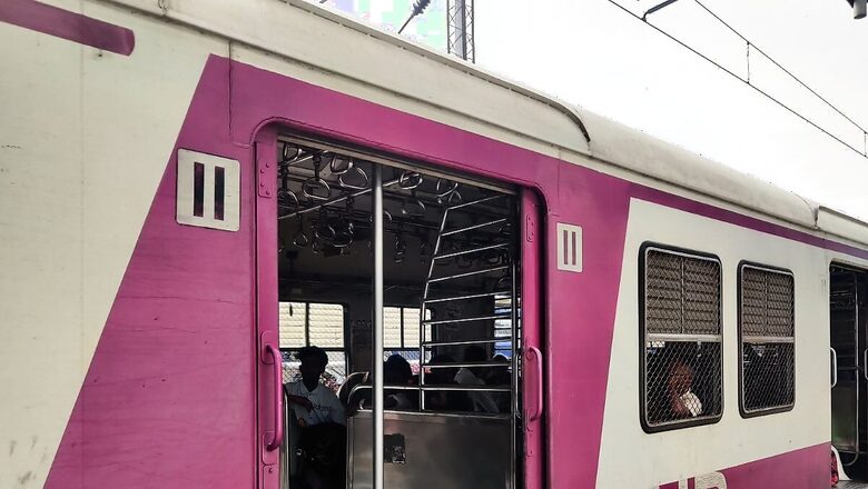 Uniformed Personnel to Be Posted in Ladies Coaches of Suburban Trains, Platforms in Night Hours