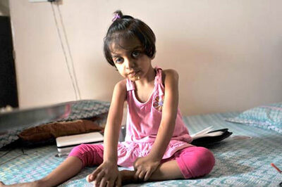 Mumbai: 4-year-old survives fall from 10th floor