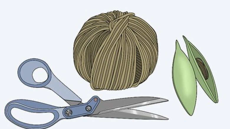 How to Use a Tatting Shuttle