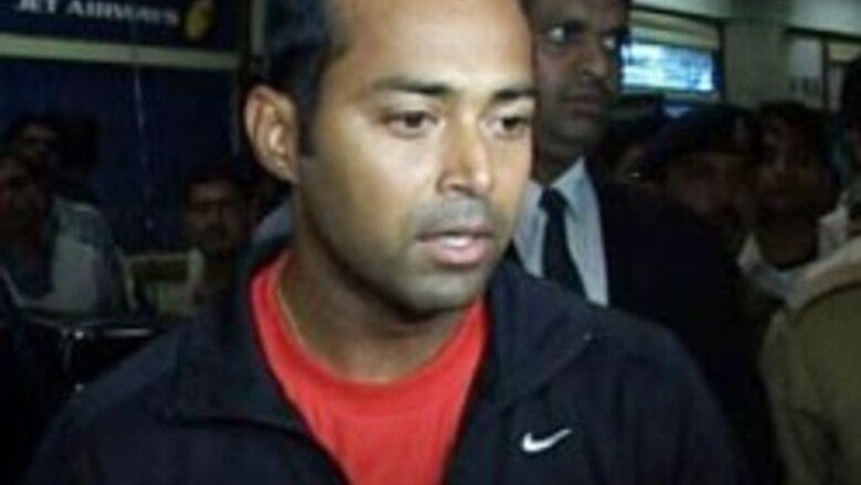 Paes lose, Bhupathi-Stepanek in semis