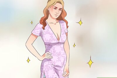 How to Pay off a Doorman and Get Right In