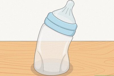 How to Stop Your Baby from Taking in Air When Bottle-Feeding