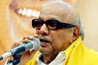 Karunanidhi attacks Jaya for not visiting Chennai blasts injured
