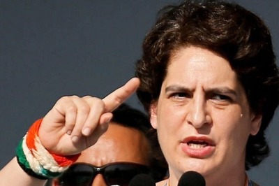 Priyanka Gandhi's Personal Secretary Booked Along 2 Congress Leaders for 'Snooping' on Lucknow House