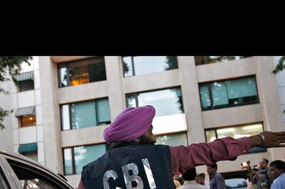 Bengal SSC Scam: CBI Raids 6 Locations in Delhi, WB; Searches at 2 Software Firms Over 'Record Manipulation'