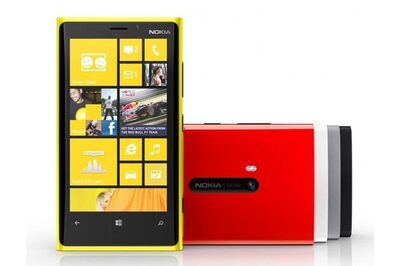 Nokia to start selling Lumia 920 in November