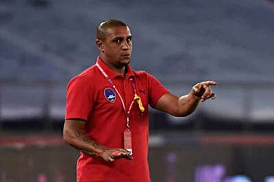 Ronaldo wants to come to India but he is too busy: Roberto Carlos