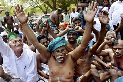 Tamil Nadu Farmers Call Off Stir, Give CM Palaniswami 2 Months to Meet Demands