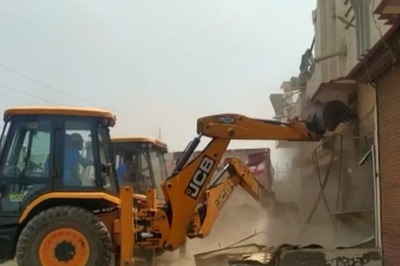 Khargone: MP Govt Demolishes Houses of Those Involved in Pelting Stones; 77 Arrested, Curfew Imposed